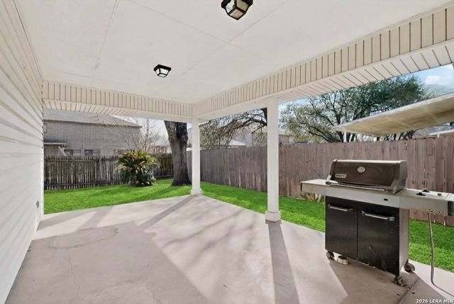 9203 Mirecourt, San Antonio, TX 78250