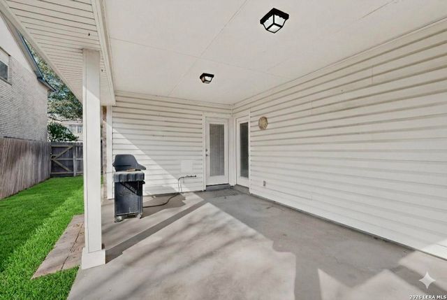 9203 Mirecourt, San Antonio, TX 78250