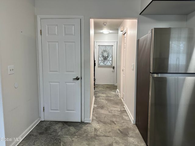 31 Point View Drive, East Greenbush, NY 12061