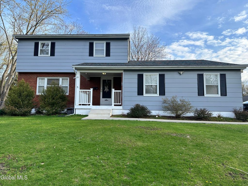 31 Point View Drive, East Greenbush, NY 12061