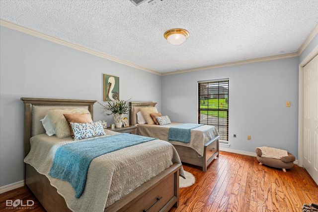 1821 Willow Point Drive, Shreveport, LA 71119