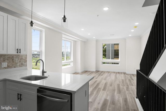 2601 REED ST, Philadelphia, PA 19146
