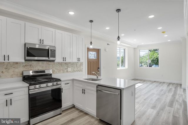 2601 REED ST, Philadelphia, PA 19146