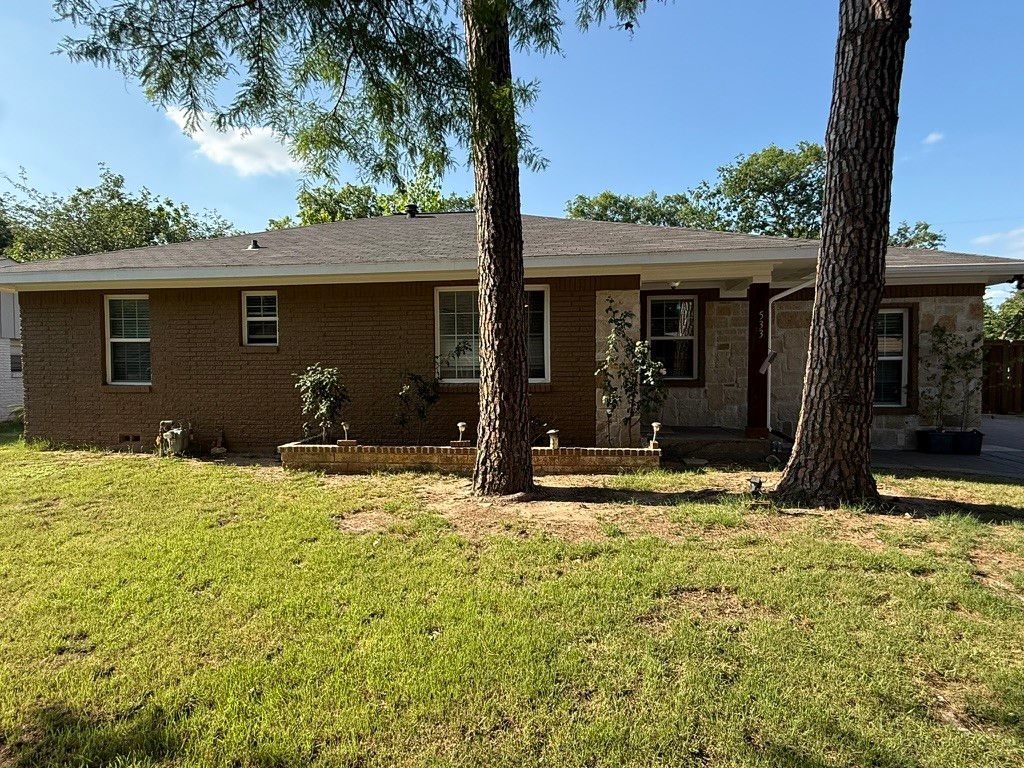 533 Pine Street, Lewisville, TX 75057