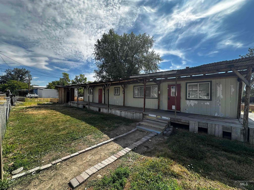 201 E Starcher, Parma, ID 83660