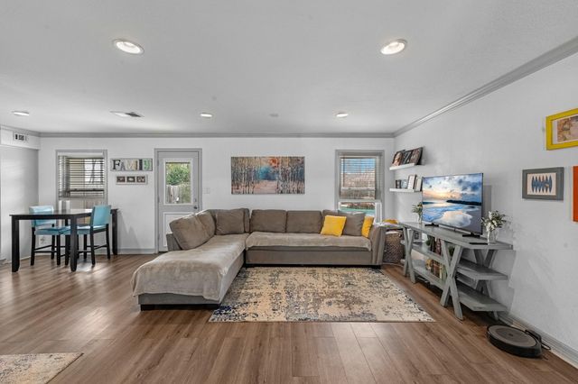 2405 Jacquelyn Drive, Pearland, TX 77581