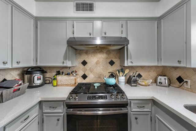 2405 Jacquelyn Drive, Pearland, TX 77581