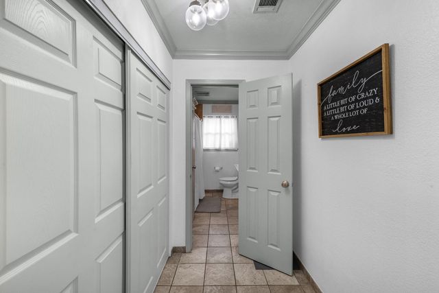 2405 Jacquelyn Drive, Pearland, TX 77581