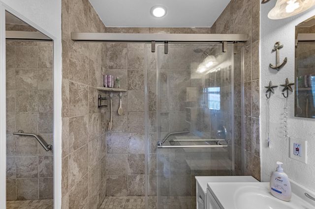 2405 Jacquelyn Drive, Pearland, TX 77581