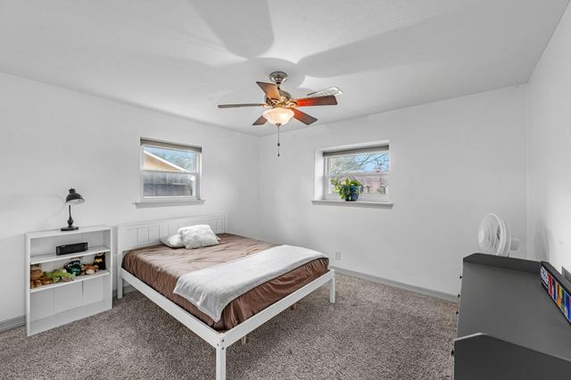 2405 Jacquelyn Drive, Pearland, TX 77581