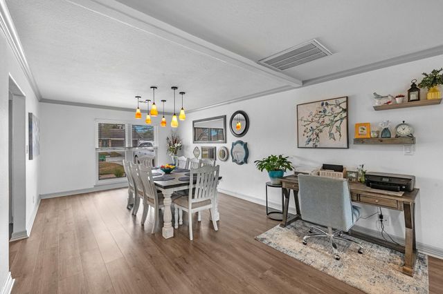 2405 Jacquelyn Drive, Pearland, TX 77581