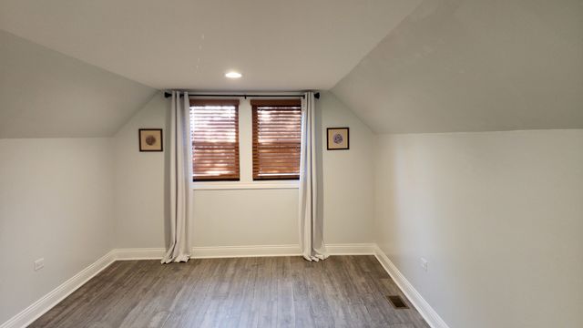 3039 S Kolin Avenue, Chicago, IL 60623