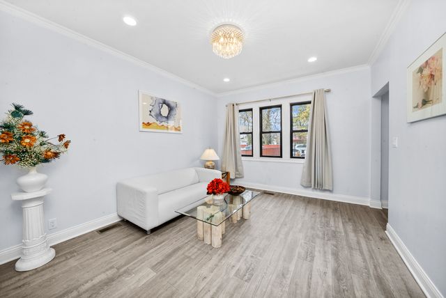 3039 S Kolin Avenue, Chicago, IL 60623