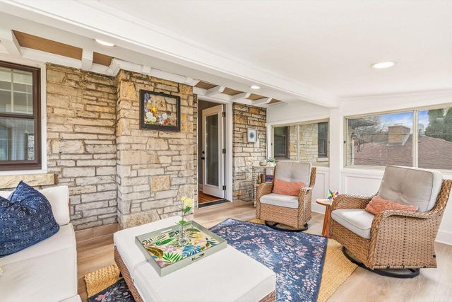 8011 Jackson Park BOULEVARD, Wauwatosa, WI 53213