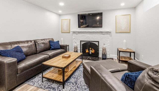8011 Jackson Park BOULEVARD, Wauwatosa, WI 53213