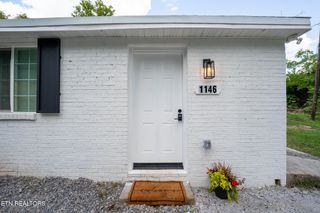 1146 Lake City Hwy, Clinton, TN 37716