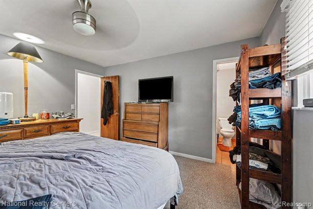 4771 Hatchery Road, Waterford, MI 48329