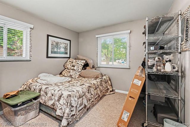 4771 Hatchery Road, Waterford, MI 48329