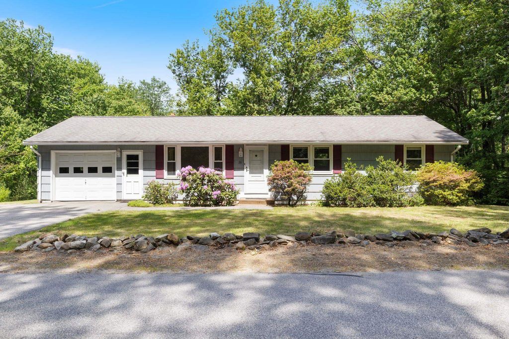 79 Maple Street, Somersworth, NH 03878