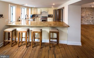 6920 UPPER YORK ROAD, New Hope, PA 18938