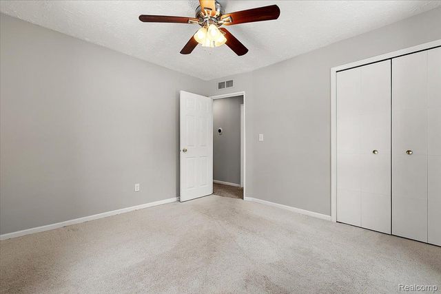 2657 Walnut Road, Auburn Hills, MI 48326