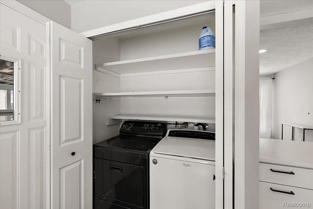 2657 Walnut Road, Auburn Hills, MI 48326