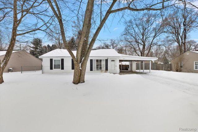 2657 Walnut Road, Auburn Hills, MI 48326