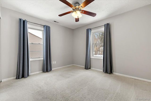 2657 Walnut Road, Auburn Hills, MI 48326