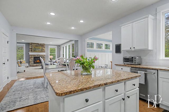 14282 Mackinaw Trail, Grand Haven, MI 49417