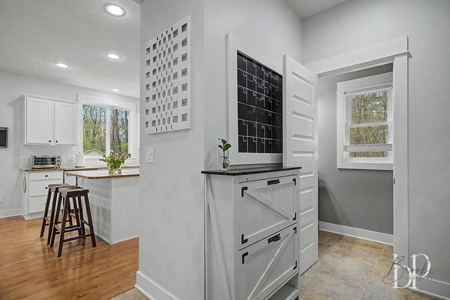 14282 Mackinaw Trail, Grand Haven, MI 49417