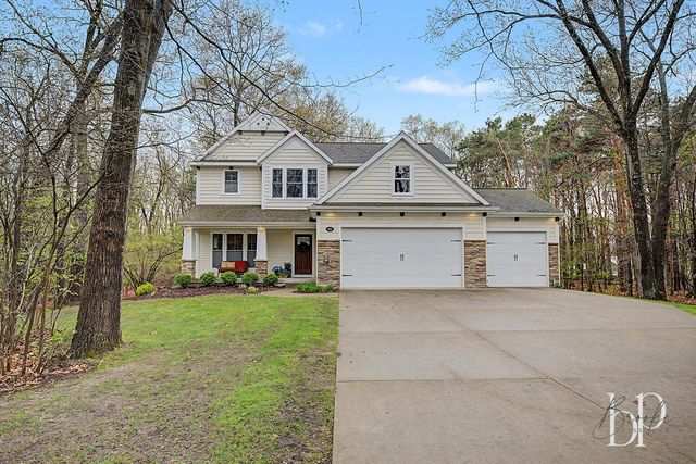 14282 Mackinaw Trail, Grand Haven, MI 49417