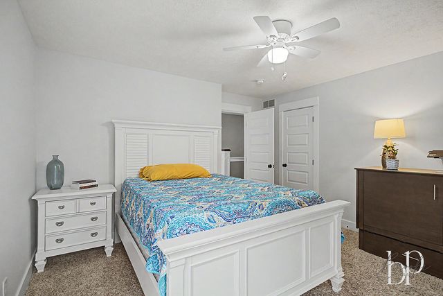 14282 Mackinaw Trail, Grand Haven, MI 49417