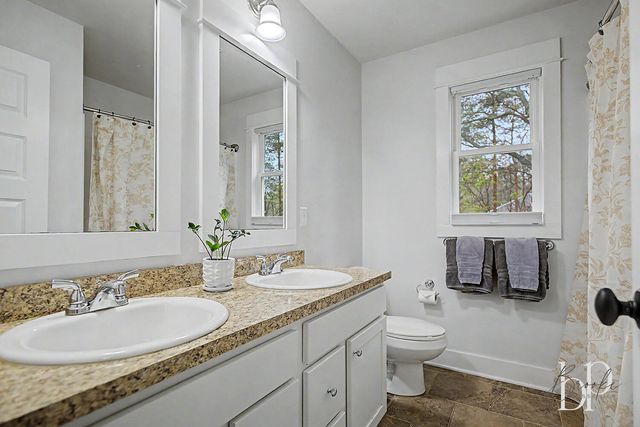 14282 Mackinaw Trail, Grand Haven, MI 49417