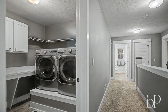 14282 Mackinaw Trail, Grand Haven, MI 49417