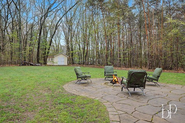 14282 Mackinaw Trail, Grand Haven, MI 49417