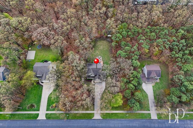 14282 Mackinaw Trail, Grand Haven, MI 49417