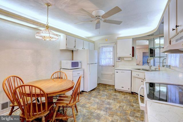 3402 FULLERTON ST, Beltsville, MD 20705