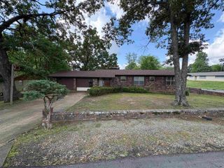 202 Idlewood Street, Hot Springs, AR 71901