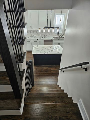 8548 S Essex Avenue, Chicago, IL 60617