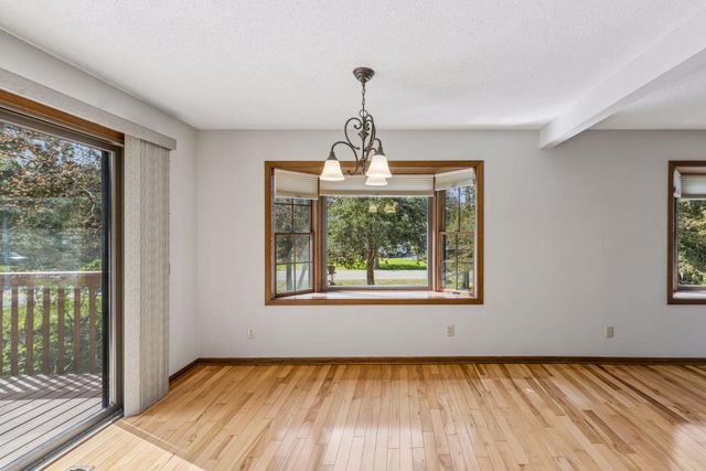 16370 Division Street, Lakeland, MN 55043