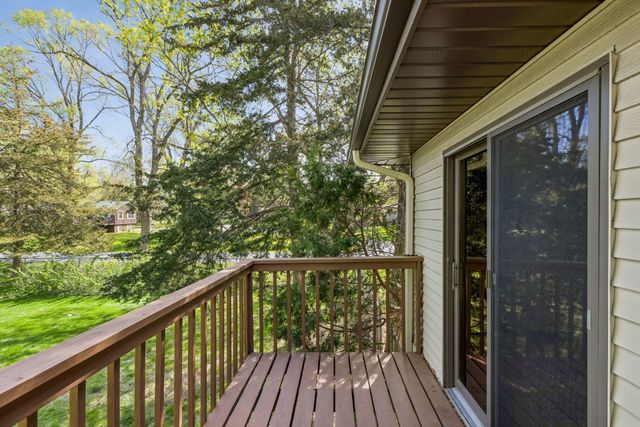 16370 Division Street, Lakeland, MN 55043