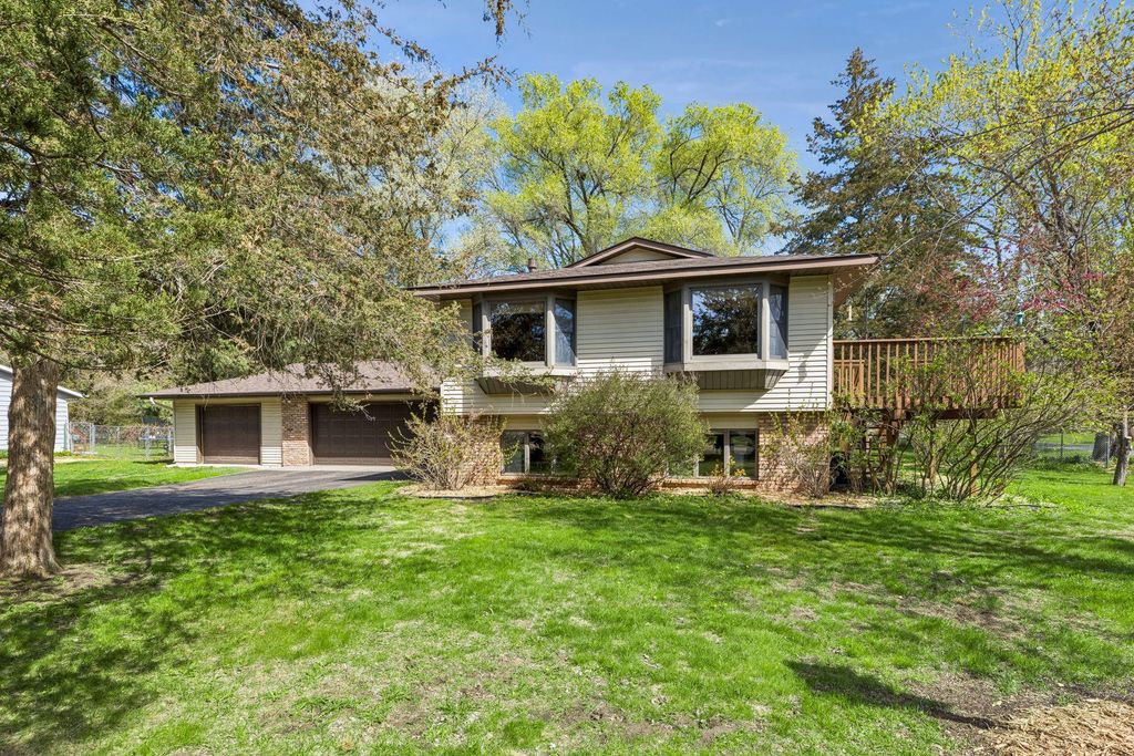 16370 Division Street, Lakeland, MN 55043