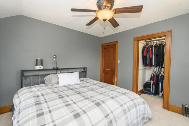 700 Chicago AVENUE, Waukesha, WI 53188