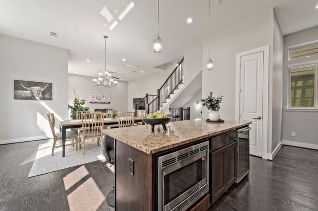 4408 Eli Street C, Houston, TX 77007