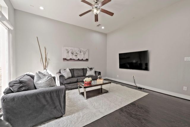 4408 Eli Street C, Houston, TX 77007