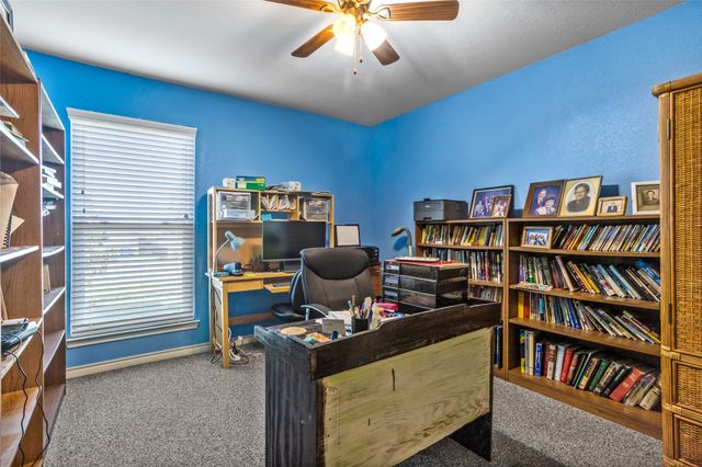 9221 Alyssa Drive, White Settlement, TX 76108