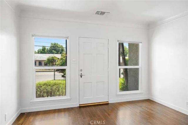 6723 Hazeltine, Van Nuys, CA 91405