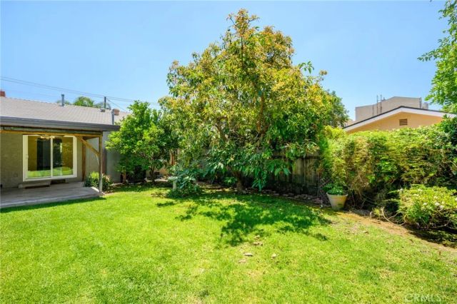 6723 Hazeltine, Van Nuys, CA 91405