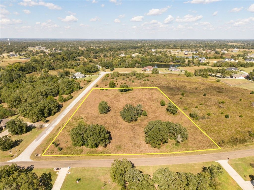 9350 Bishop Bend, Iola, TX 77861 — exterior