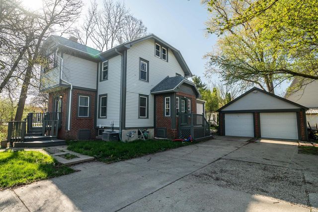 2221 Highway 83, Hartland, WI 53029